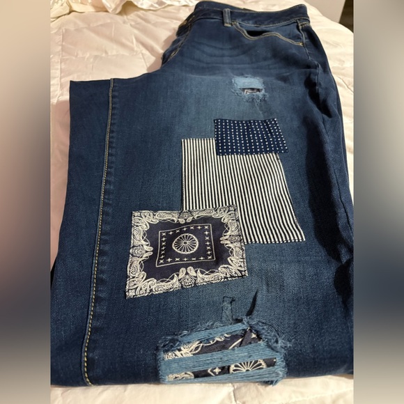 🍓Lane Bryant Boyfriend Jeans🍓 - Picture 2 of 6